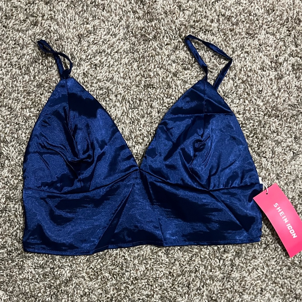 Crop top/Bralette- Navy Blue, Large. NWT